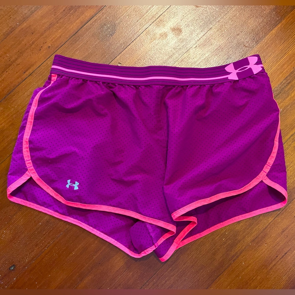 Under Armor Running Shorts size M